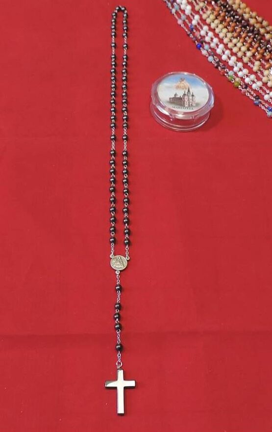 Rosenkranz mit Blutsteinperlen und Kreuz aus Blutstein – Bild 2
